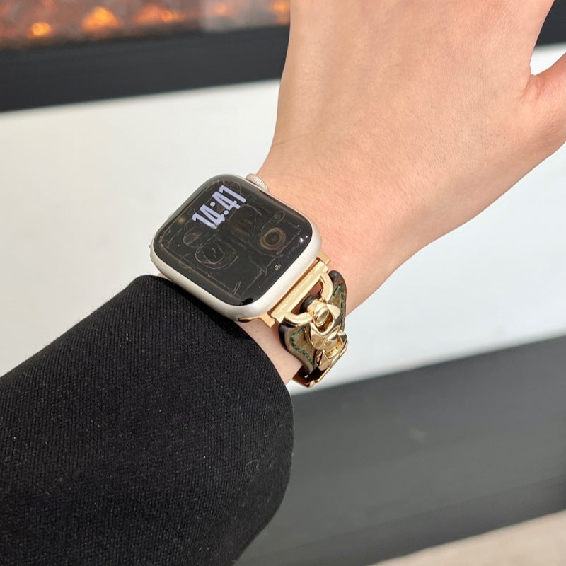 Elegant Old Money Style Leather Watch Band – Compatible with Apple Watch Series