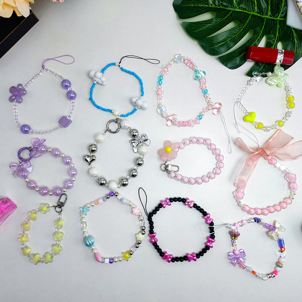 Multi-coloured mobile phone chain set (Random style)